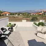Βίλα Ivana *